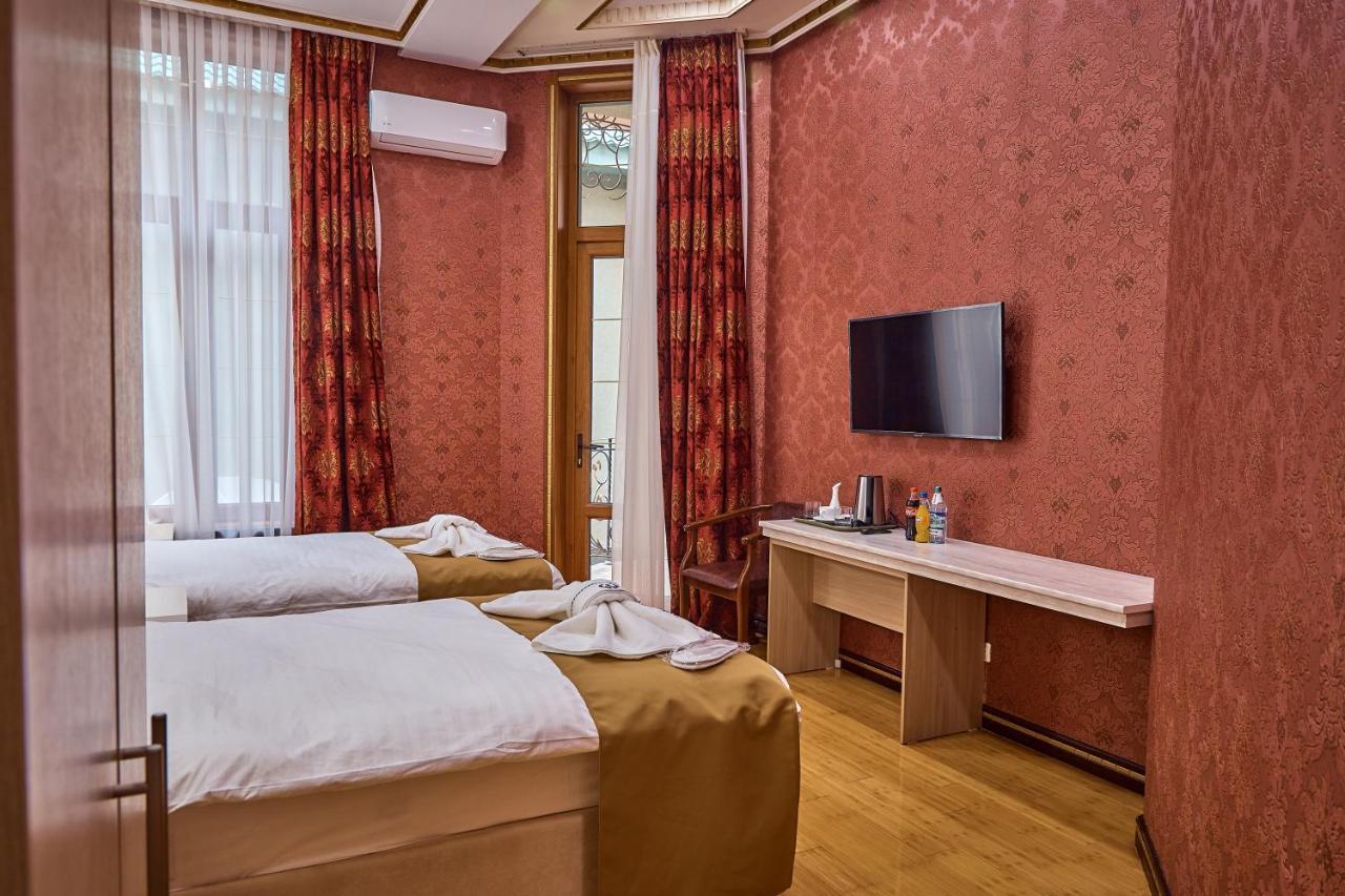 Queens Hotel Taškent Exteriér fotografie